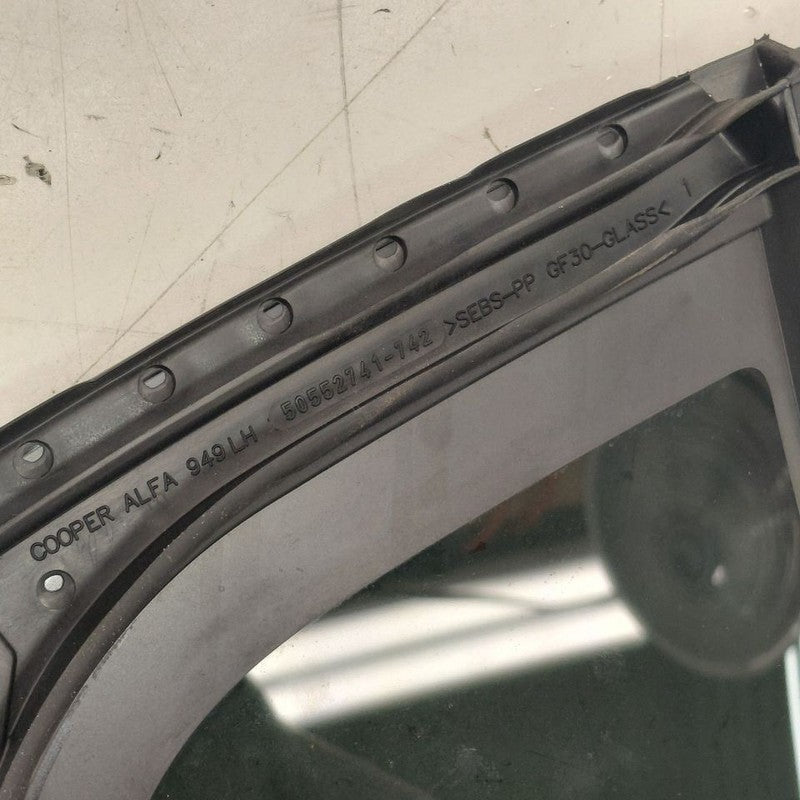 Left Rear Door Vent Glass Window Fits 18-24 Alfa Romeo Stelvio