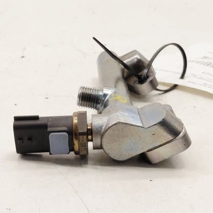Subaru Crosstrek Passenger Right Rear Fuel Rail Injector Mount Bar 202