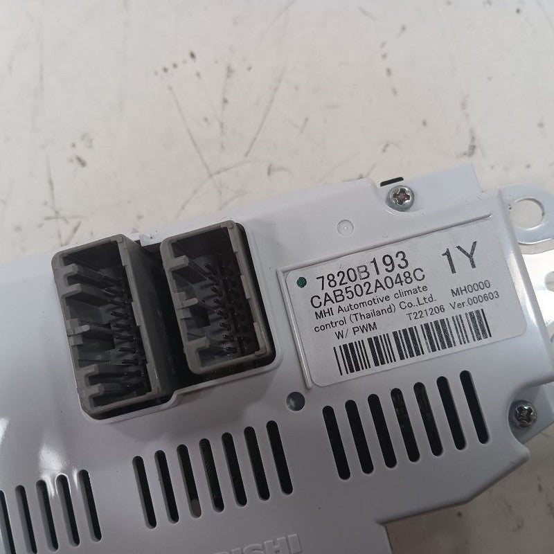 Temperature Control Heat Heater AC Switch Fits 20 Mitsubishi Outlander