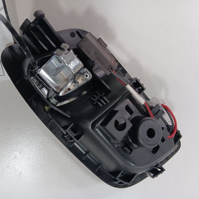 Chrysler 300 Door Handle Right Passenger Rear Interior Inside  2015 2016 2017 