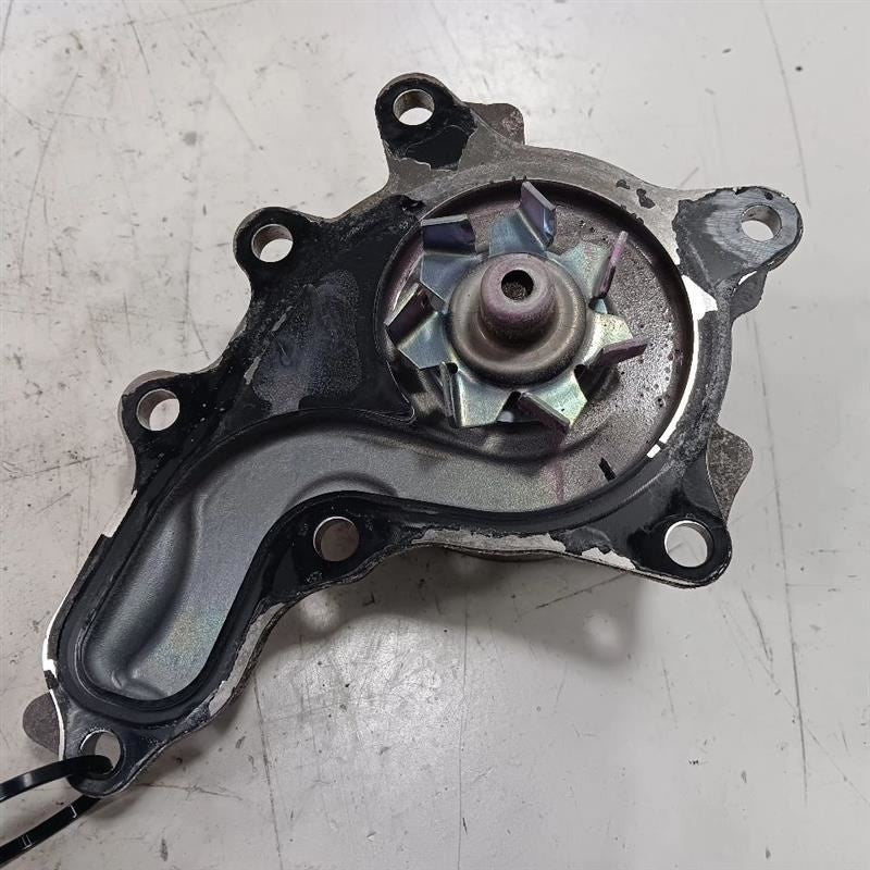 1610009515 Coolant Water Pump Engine 2.7L Fits 09-19 HIGHLANDER 