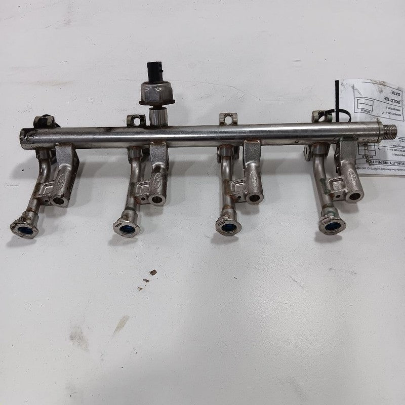 Ford Fusion Fuel Rail Injection Injector Mount Bar  1.5 2016 2015 2014