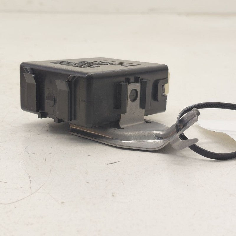 Toyota Prius Windshield Wiper Relay Control Module {8594047060} 2022 2