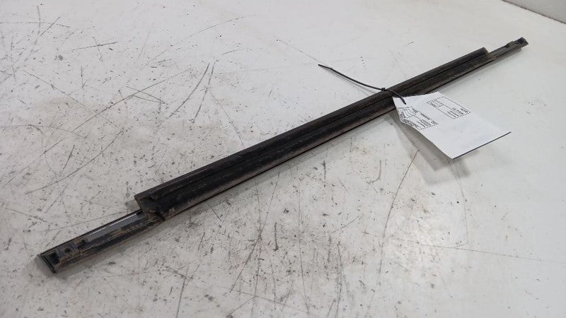 Chevy Traverse Door Glass Window Weather Strip Trim Rear Left Back  20