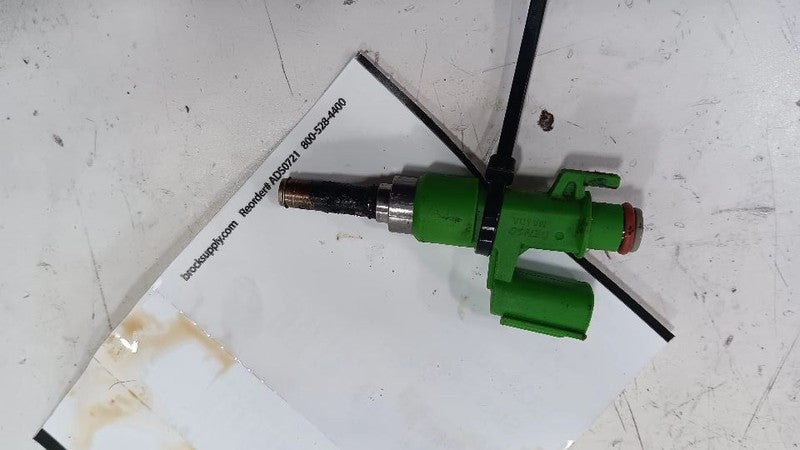 23209F9080 Upper Fuel Injection Injector 2.5L 4 Cylinder Fits 19-20 AVALON