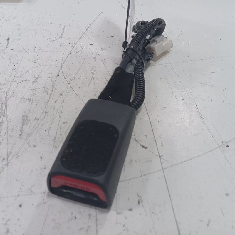 88840F3000TRY Passenger Right Front Seat Belt Buckle Latch Sedan US Built 17-20 Elantra