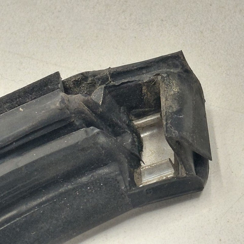 Volvo S60 Door Glass Window Seal Rubber Left Driver Front  2018 2017 2