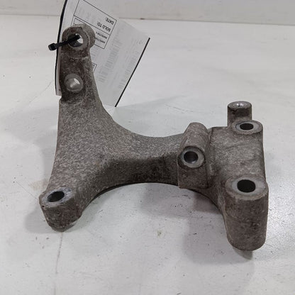 Fiat 500 Transfer Case Mount Bracket  2016 2017 2018 OEM