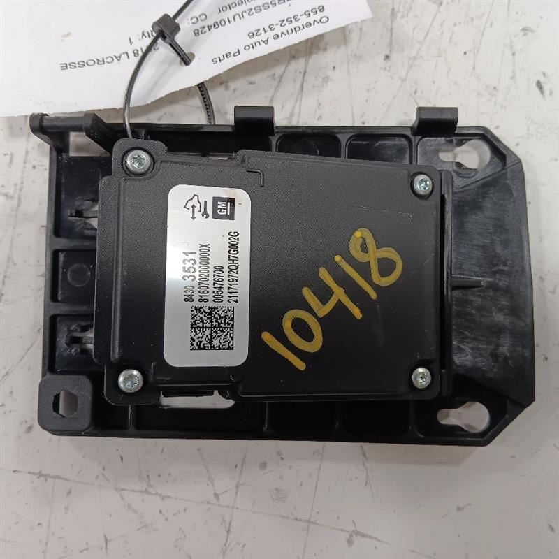 Camera/Projector Camera Front View Fits 18-25 MALIBU