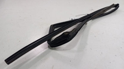 Subaru Forester Door Glass Window Seal Rubber Right Passenger Rear Bac
