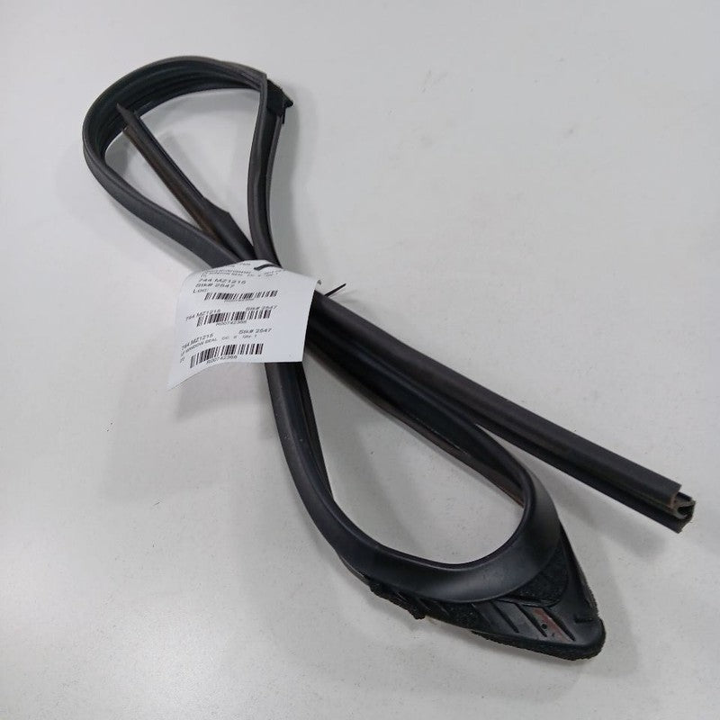 Mazda CX-5 Door Glass Window Seal Rubber Left Driver Front 2016 2015 2