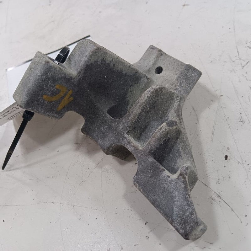Mitsubishi Outlander Sport AC Compressor Mount Bracket  2019 2020 2021