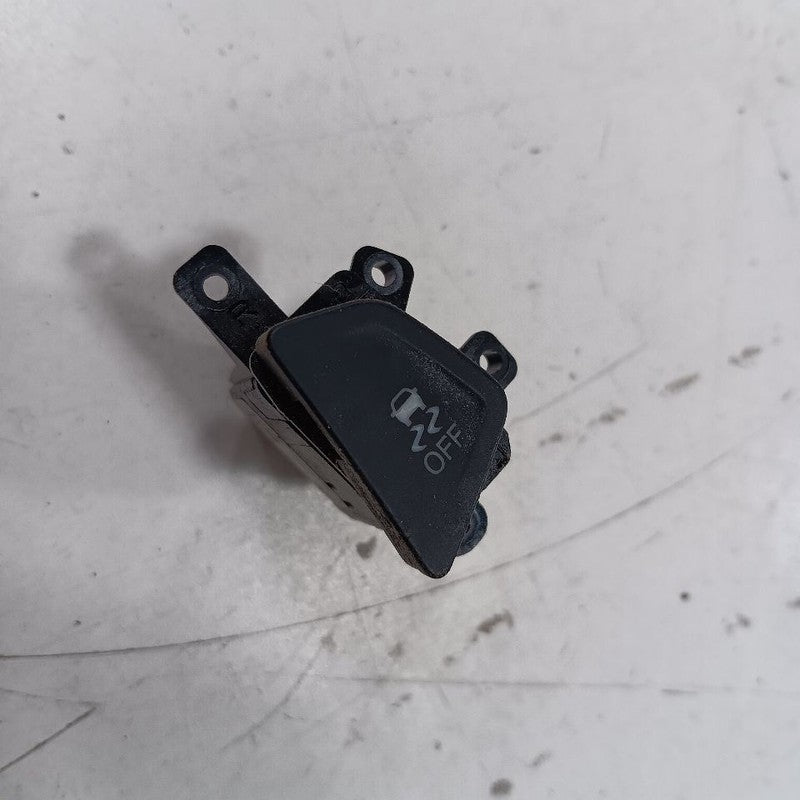 Jeep Renegade Traction Control Switch   2021 2020 2019 OEM