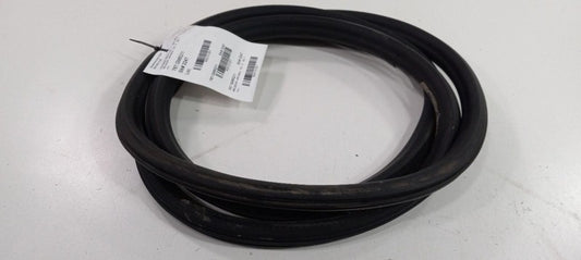 Cadillac SRX On Body Door Jamb Seal Rear Right Passenger Back 2011 2012 2013 14