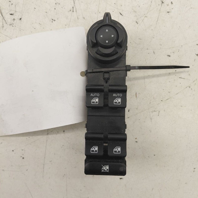 2018 Fiat 500 X Model Driver's Front Door Master Switch