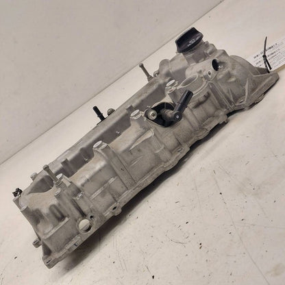 Chevy Volt Engine Cylinder Head Valve Cover  1.5 2019 2018 2017 2016