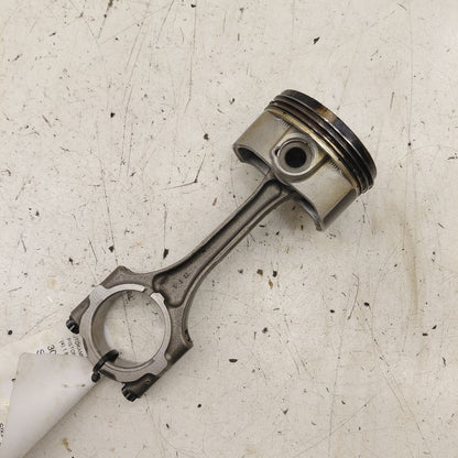 Toyota Prius Single Piston With Connecting Rod   1.8 2022 2021 2020