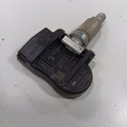 Hyundai Accent TPMS Tire Pressure Monitor System Sensor 2017 2016 2015