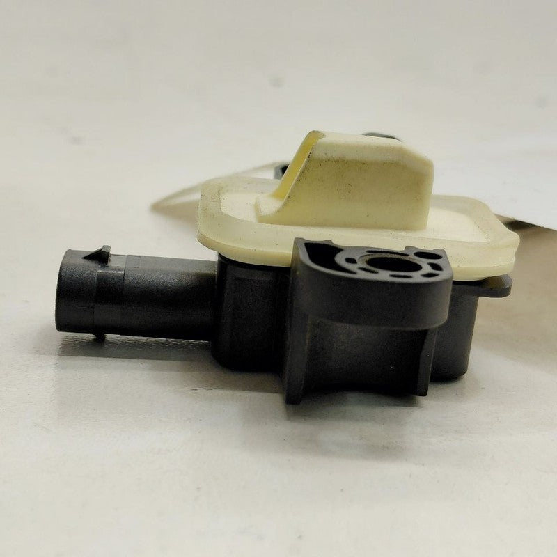Chrysler 300 Contact Sensor  2017 2018 2019