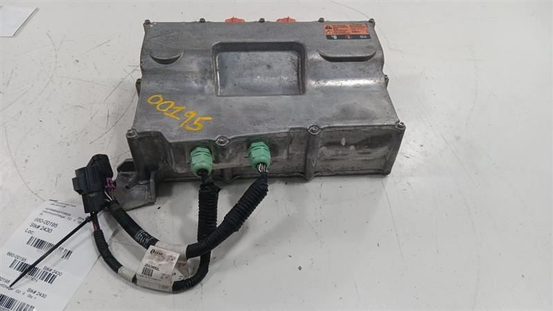 Conv/Invert/Charger Charger Fits 11-15 VOLT