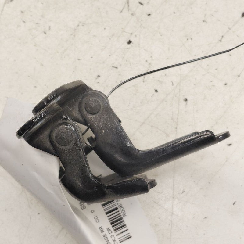 Hyundai Veloster Door Hinge Set Right Rear Passenger  2017 2016 2015 2