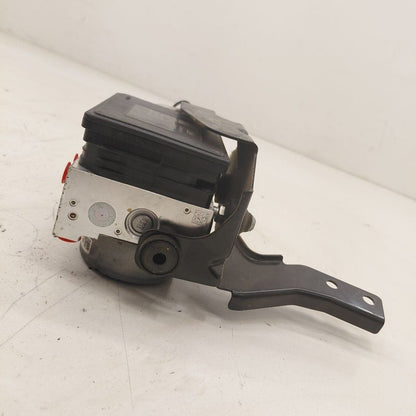 Anti-Lock Brake Part Pump Actuator Fits 17-18 Mitsubishi Outlander