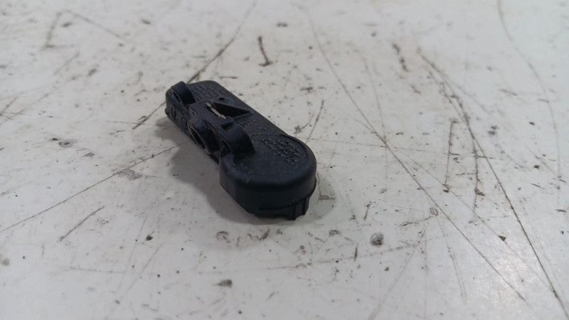 Subaru Forester TPMS Tire Pressure Monitor System Sensor  2017 2018 OE