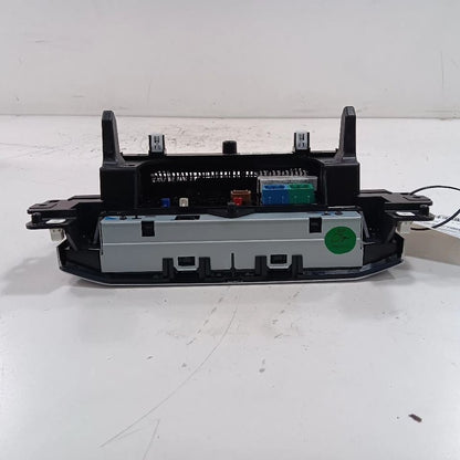 Audio Equipment Radio Receiver 8.4" Touch Screen Fits 22-23 Jeep Compass