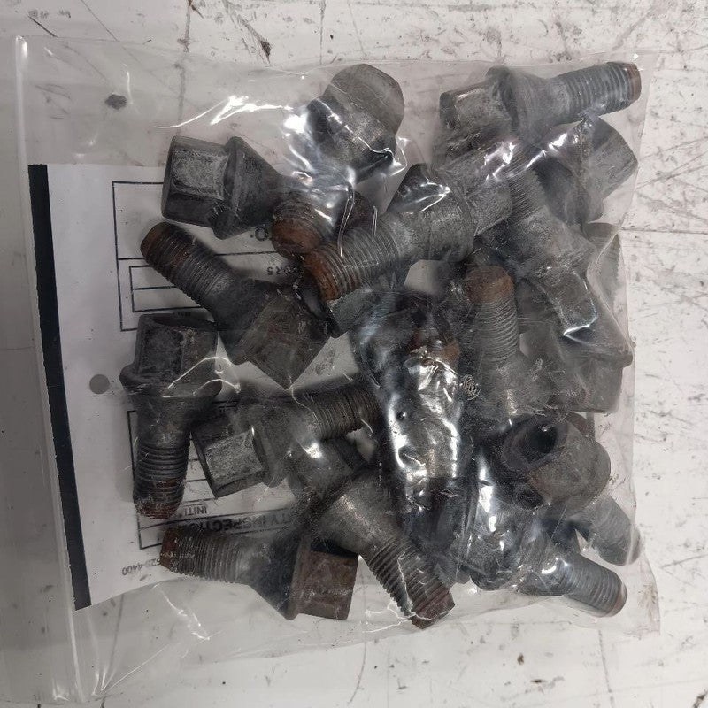 Fiat 500 Lug Nut Set 2018 OEM