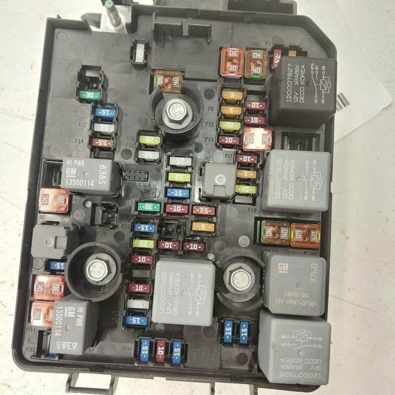 Fuse Box Engine Fits 21-22 Chevy Trax
