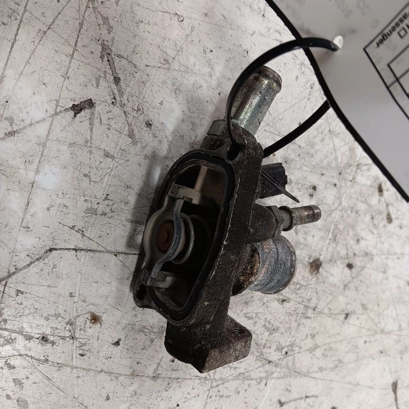 Fiat 500 1.4 Thermostat Housing Mount Bracket 2018 OEM