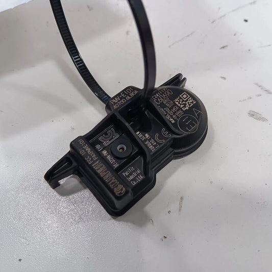 Nissan Kicks TPMS Tire Pressure Monitor System Sensor  2021 2022 2023 2024