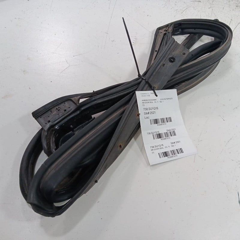 Subaru Outback Legacy On Door Seal Rubber Right Passenger Rear Back  2