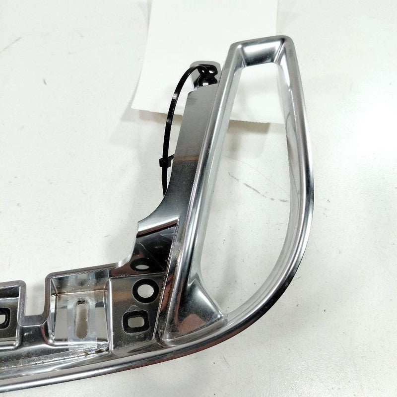 Chevy Malibu Dash Bezel Instrument Panel Trim Plate 84057419 2019 2020