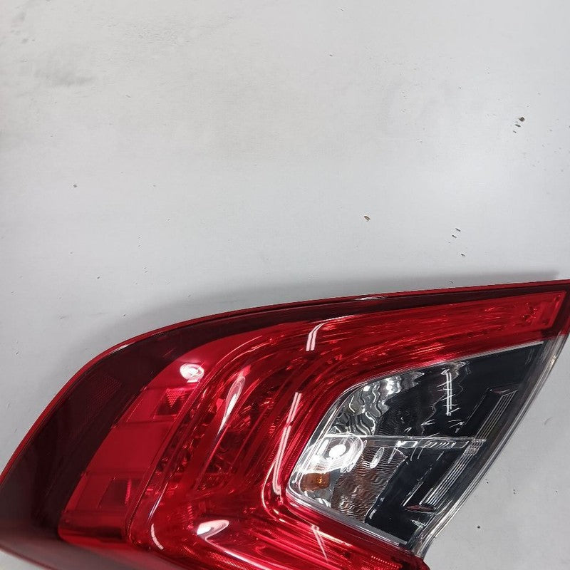 Passenger Tail Light Brake Lamp Sedan Quarter Mounted 16-21 Honda Civic