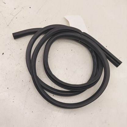 Mitsubishi Outlander   On Body Door Jamb Seal Rear Right Passenger Bac