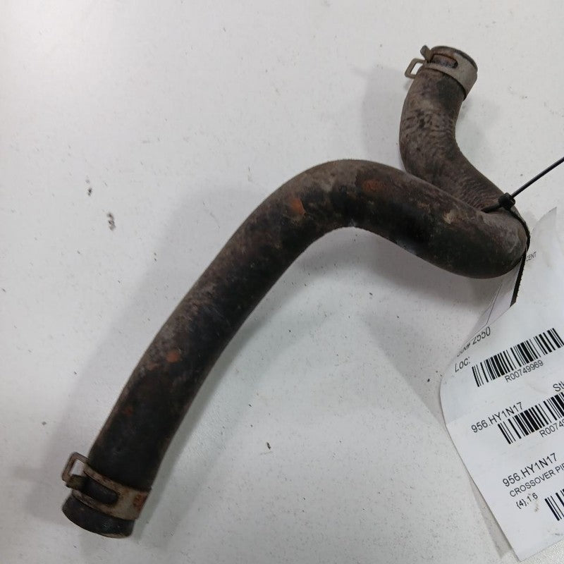Hyundai Accent 1.6 Coolant Line Crossover Pipe  2017 2016 2015 2014 2013 2012