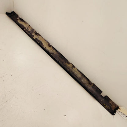 Chrysler 300 Rocker Panel Trim Cover Molding Skirt Right Passenger Sid