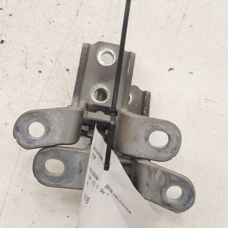 Hyundai Veloster Door Hinge Set Right Front Passenger  2017 2016 2015 
