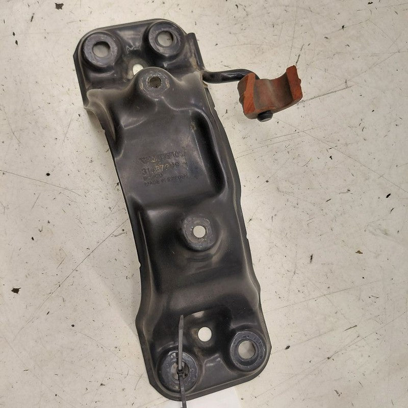 Volvo S60 Drivehsaft Crossmember {31437299} 2018 2017 2016