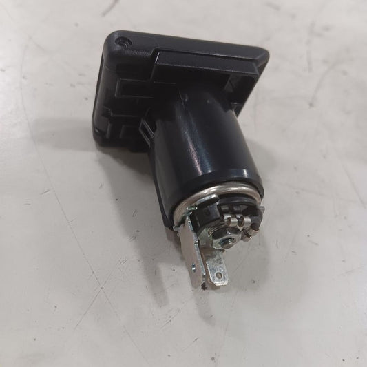 Outlander Sport 12V Power Port Socket  2022 2023 2024 OEM