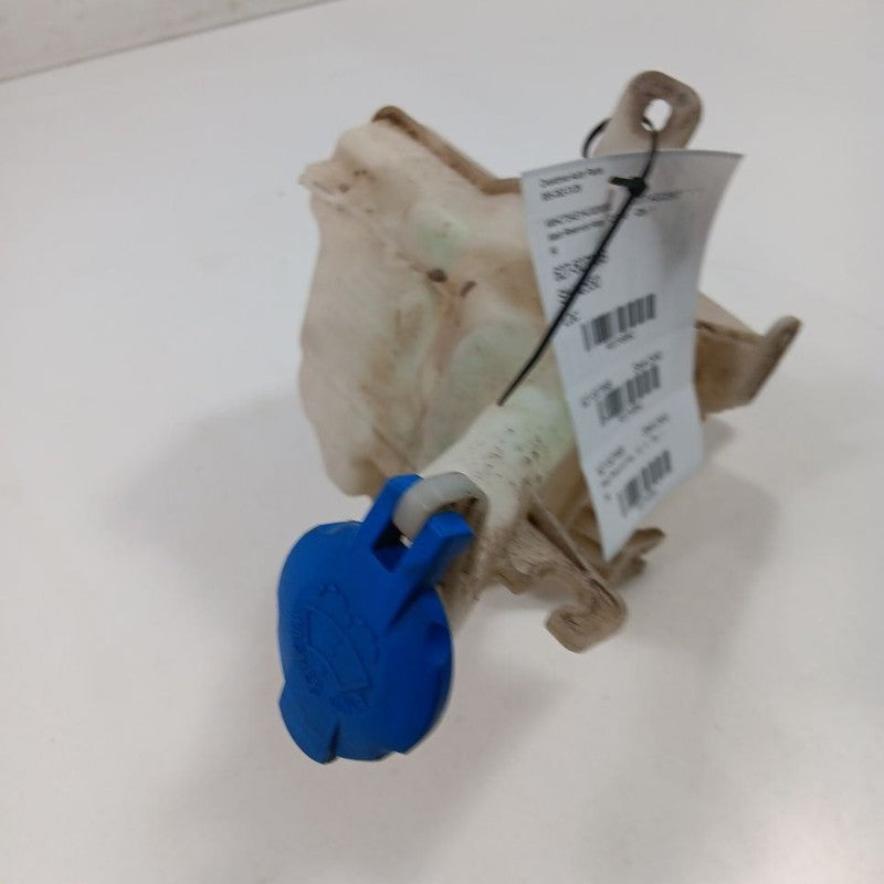 Windshield Washer Fluid Reservoir Hatchback Fits 12-17 Hyundai Accent