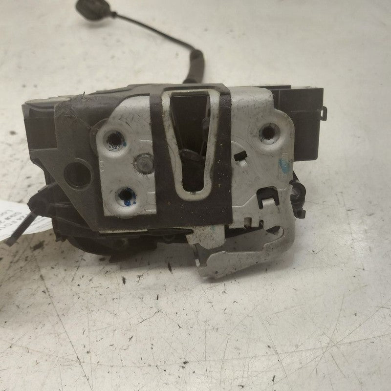 Ford Edge Door Latch Lock Left Driver Front  2018 2017 2016 2015