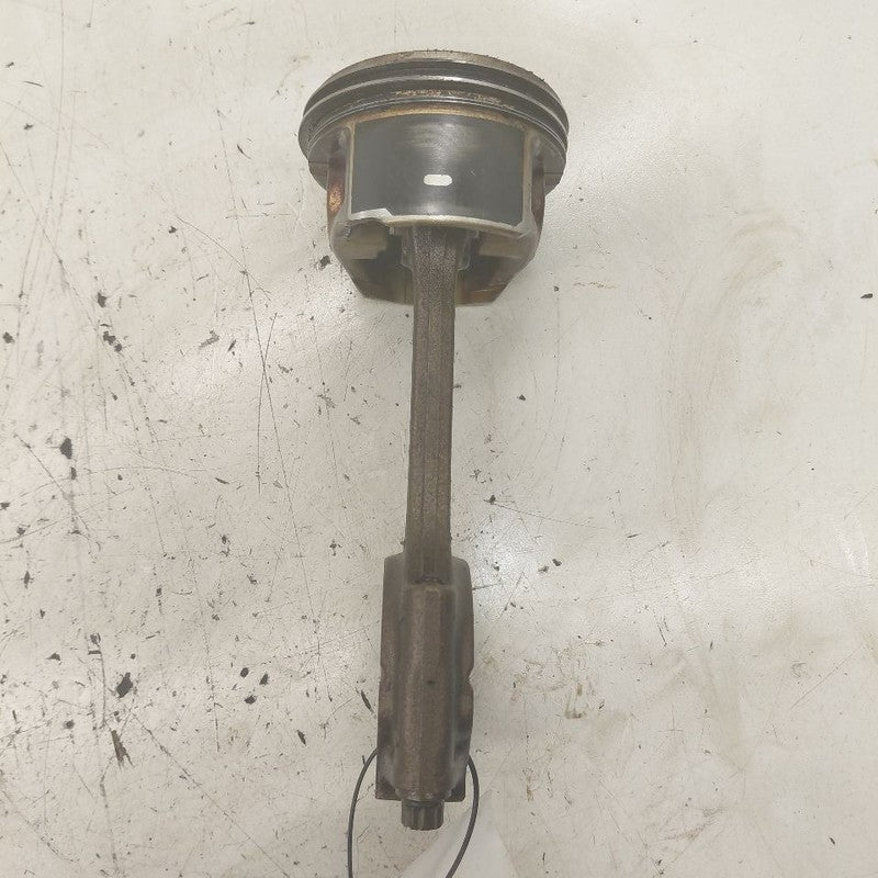 Volvo S60 Single Piston With Connecting Rod   2.5 2013 2014 2015