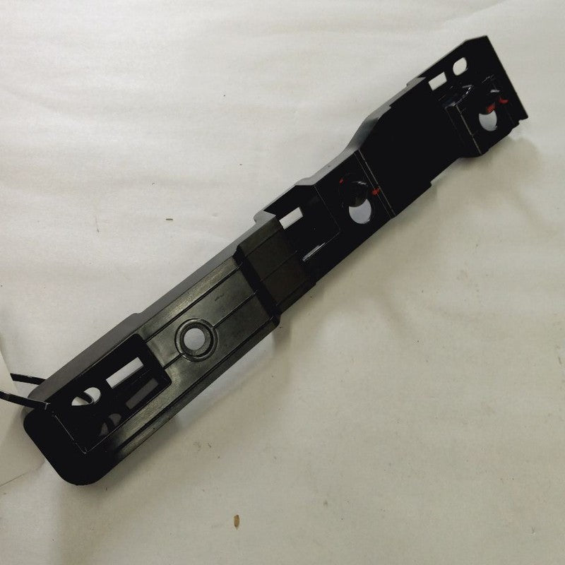 Fiat 500 X Model   Bumper Mounting Bracket {51966235} 2.4 2016 2017