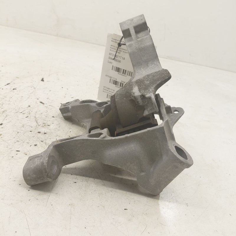 Mazda 6 Engine Motor Mount Right Passenger  2.5 2018 2019 2020 2021
