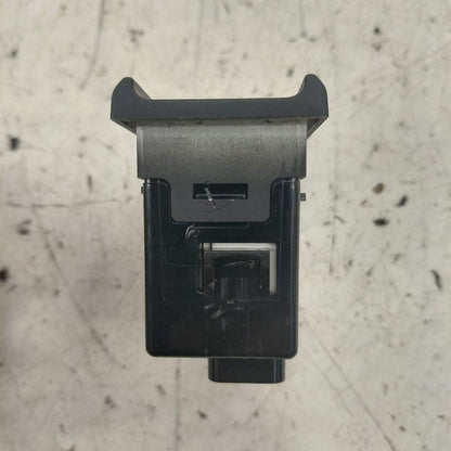 Kia Sorento USB Plug In Hub Port  2018 2017 2016