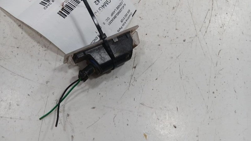 Buick Encore License Plate Light Lamp  2016 2017 2018 2019