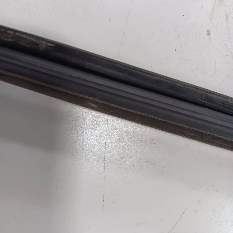 FIAT 500 Door Glass Window Weather Strip Trim Rear Left Back  2017 201