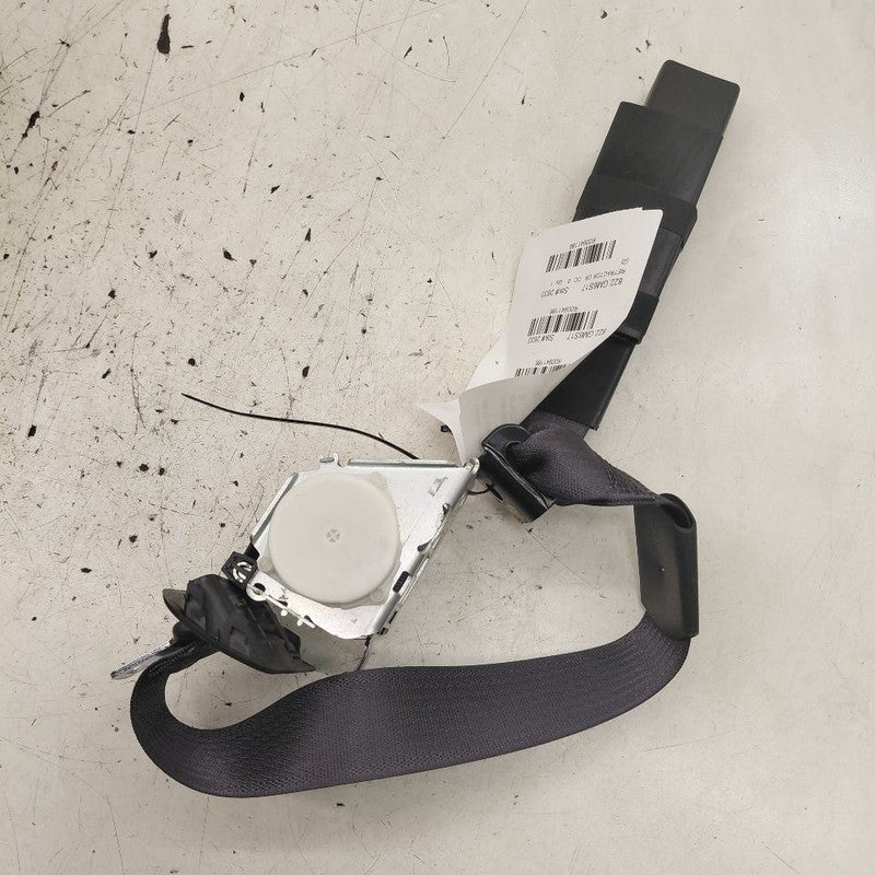 Cadillac CT6 Seat Belt Strap Retractor Center Middle Rear Back  2018 2